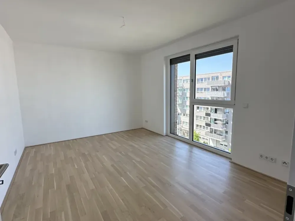 Attractive 2-Room Apartment with Special Flair!