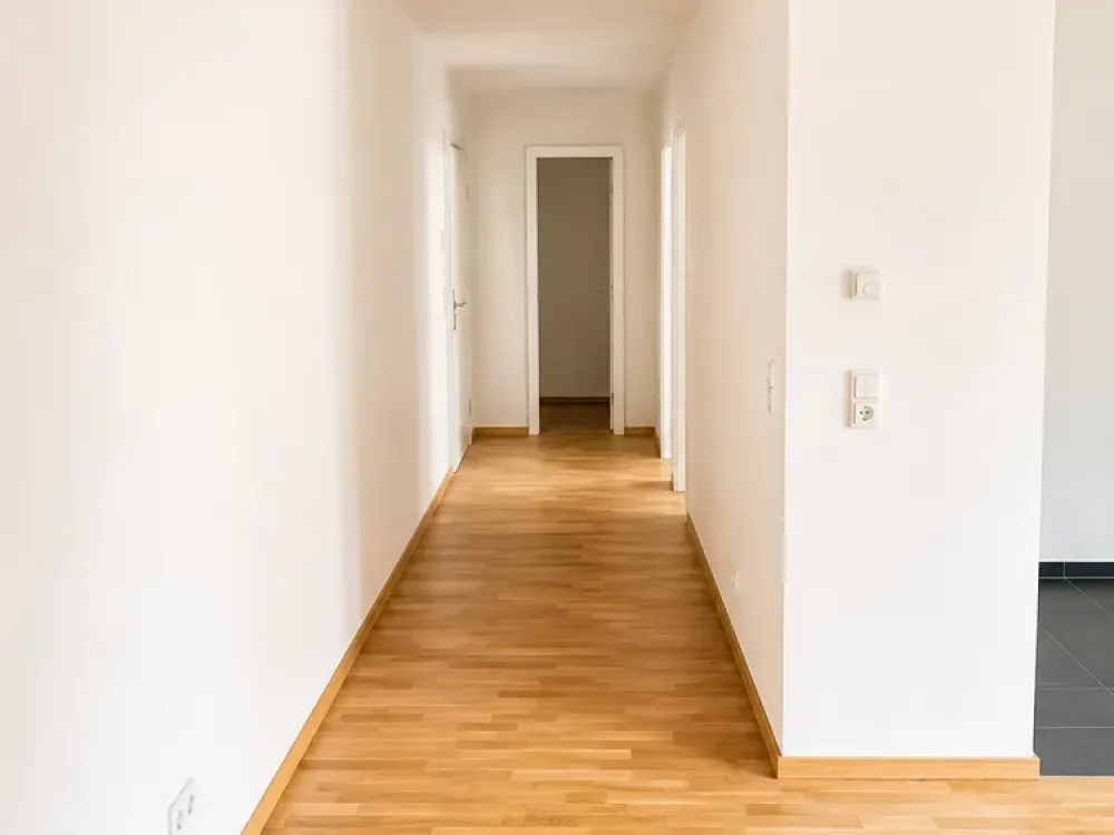 Ruhig, gemütlich und praktisch: 2-Zimmer-Wohnung mit Terrasse & überdachter Stellplatz