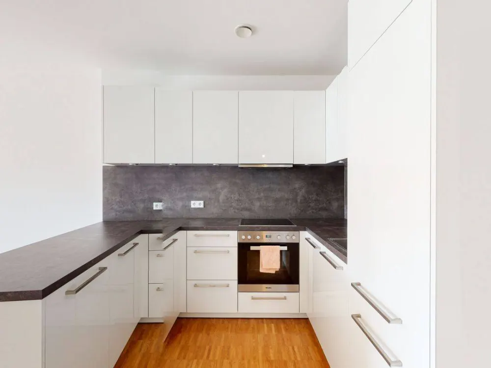 2-Zimmer-Wohnung mit Tageslichtbad und Balkon