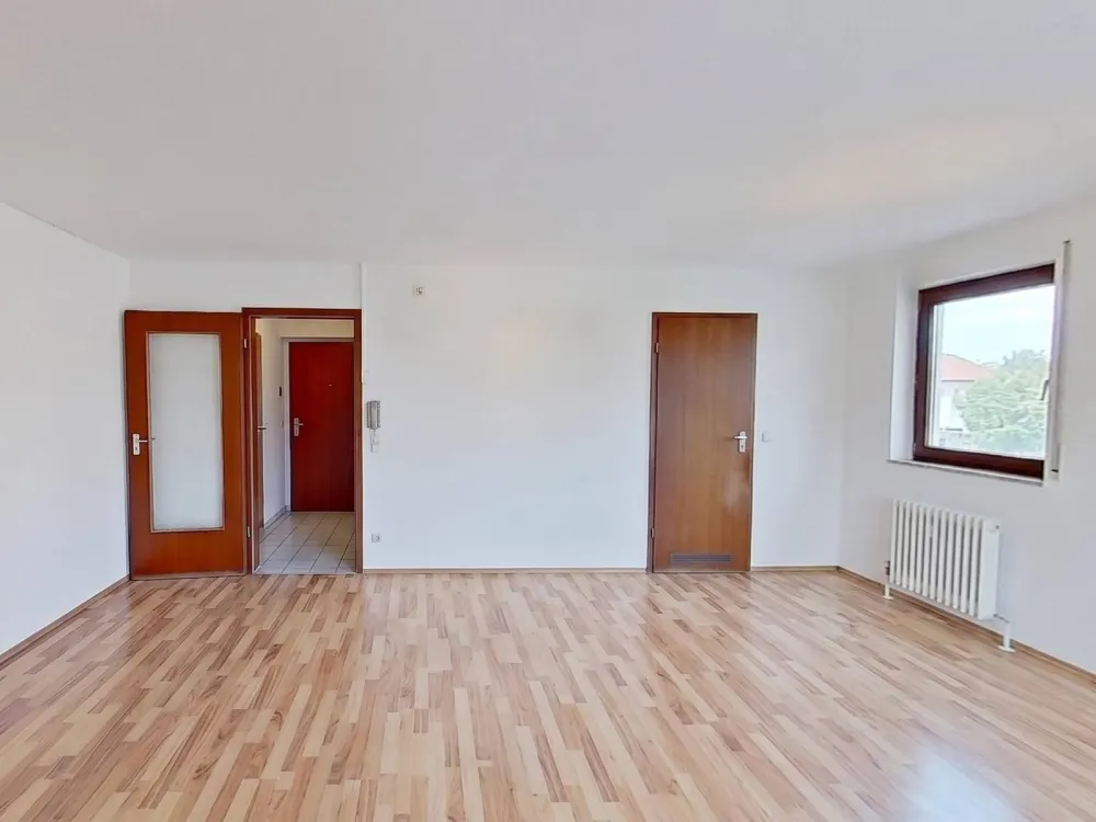Gemütliches Single-Apartment mit BALKON und EBK in Stuttgart-Möhringen