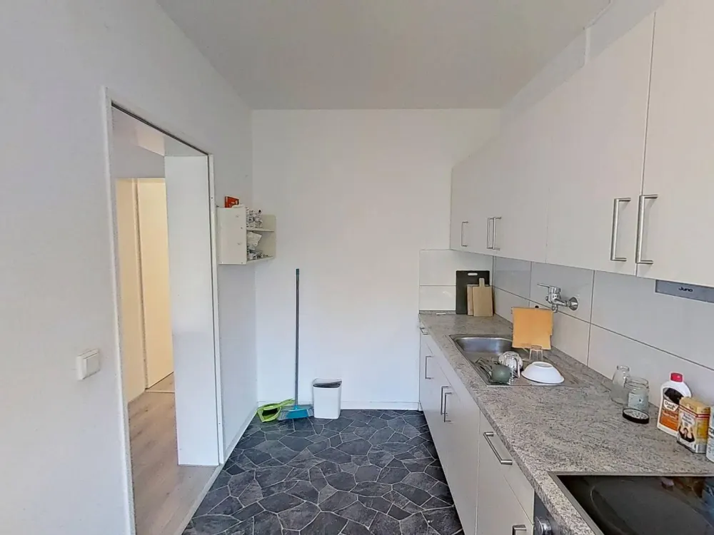 GIRLS ONLY: Helles WG-Zimmer für Studentinnen&Azubis