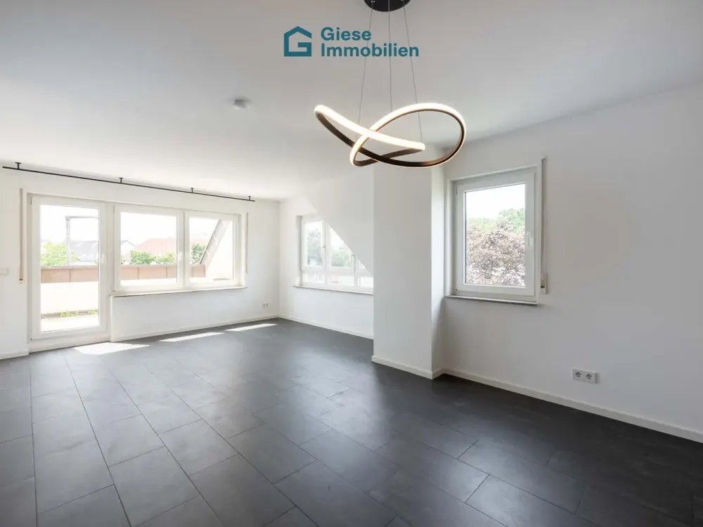 3.5-Room Maisonette Apartment, Near the University of Vaihingen