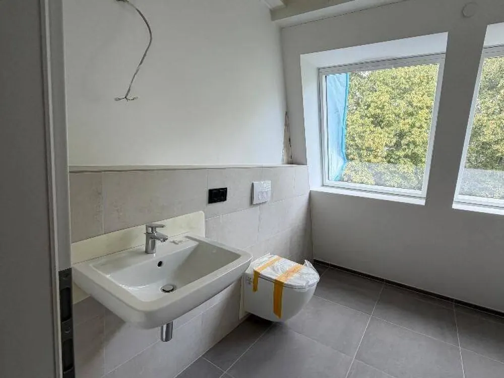Erstbezug über den Dächern von Neukölln: Lichtdurchflutete Traumwohnung am Britzer Damm