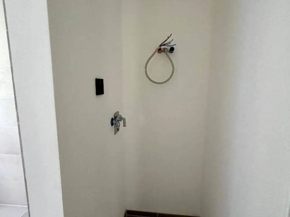 Erstbezug über den Dächern von Neukölln: Lichtdurchflutete Traumwohnung am Britzer Damm