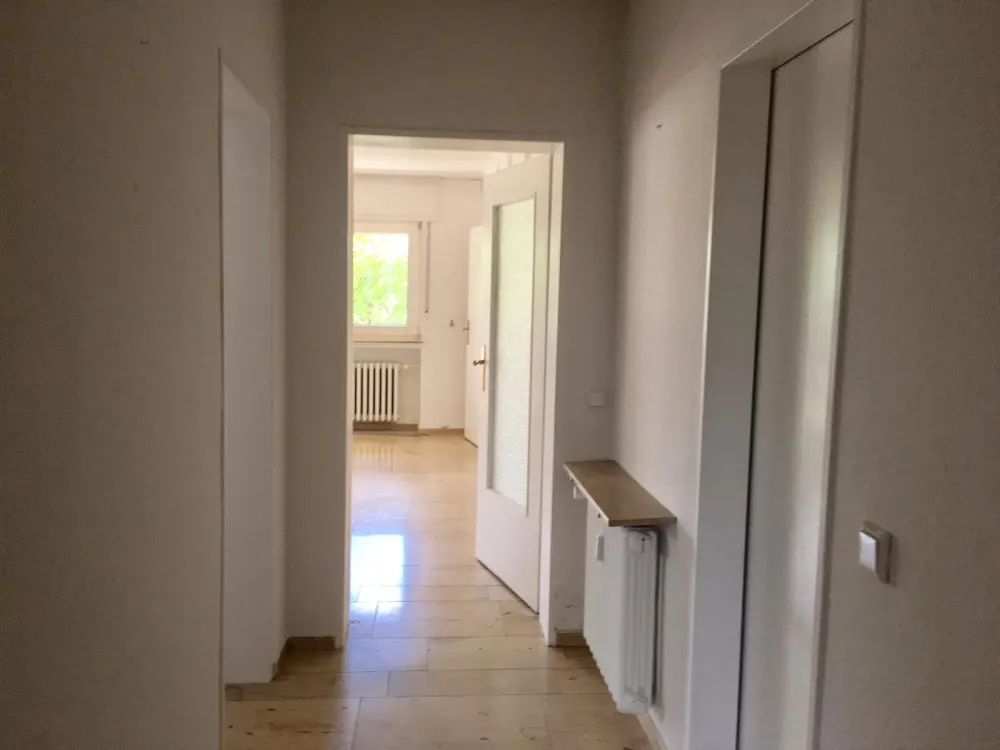 Moderne 73 m² Wohnung mit Balkon, Keller & Gartenmitbenutzung