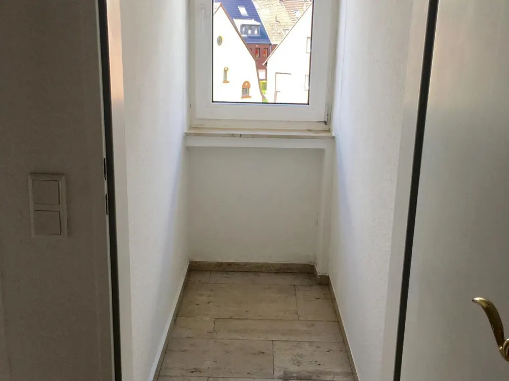 Moderne 73 m² Wohnung mit Balkon, Keller & Gartenmitbenutzung