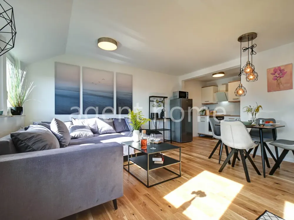 MÖBLIERT - LÄNDLICH UND GEMÜTLICH - Schöne Wohnung mit Balkon
