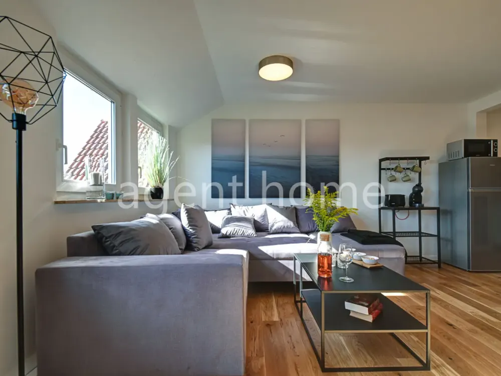 MÖBLIERT - LÄNDLICH UND GEMÜTLICH - Schöne Wohnung mit Balkon