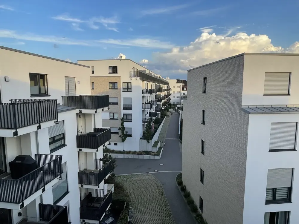 Lebendig wohnen: 3-Zimmer-Dachgeschosswohnung in Solingen, auf Wunsch mit Küche