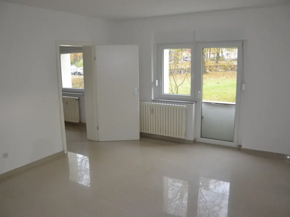 Modern renovierte Wohnung mit niedrigen Nebenkosten in Bochum Bergen: Stadtnah und dennoch grün!