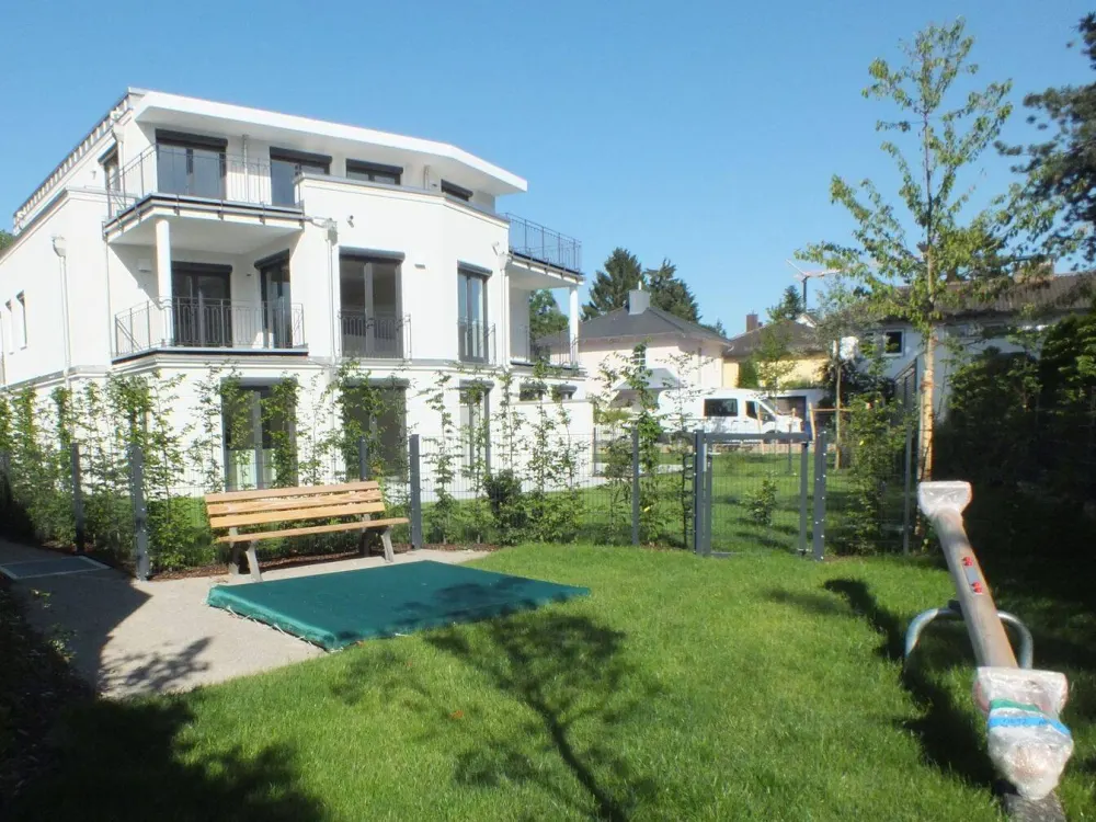 WHG - Provisionsfrei! - 234m² Süd-West-Garten, München-Solln, ruhig