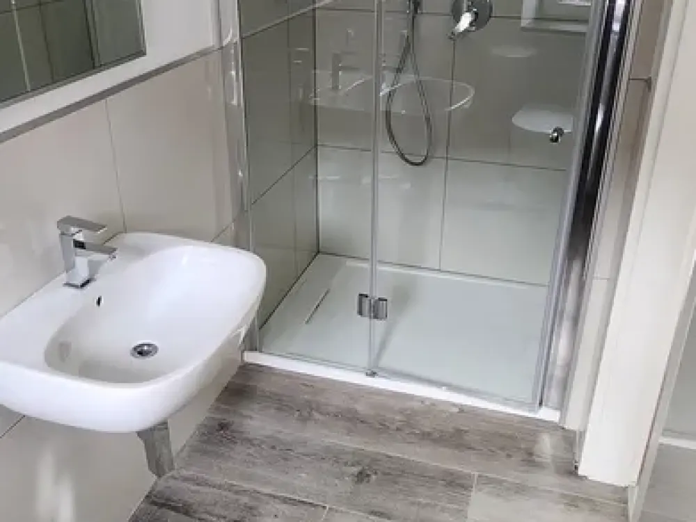 Moderne 2-Zimmer-Wohnung (EG) mit Garten in Hürth