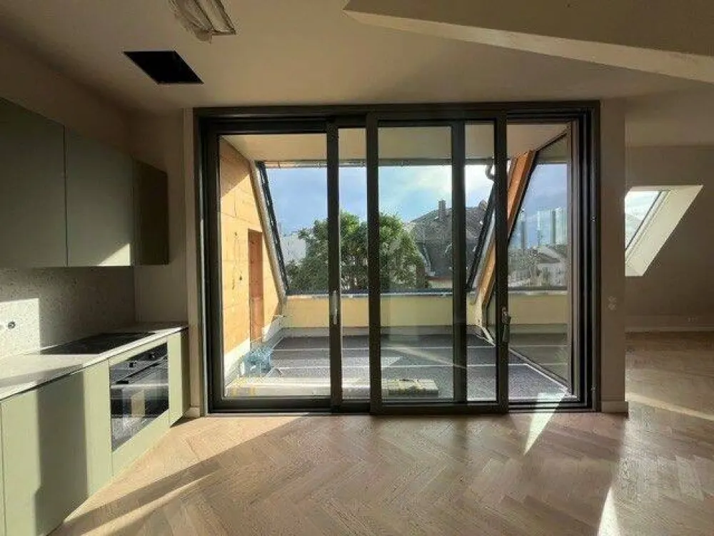 Exklusives Penthouse mit besonderem Charme: Wohnen im Grüneburgviertel