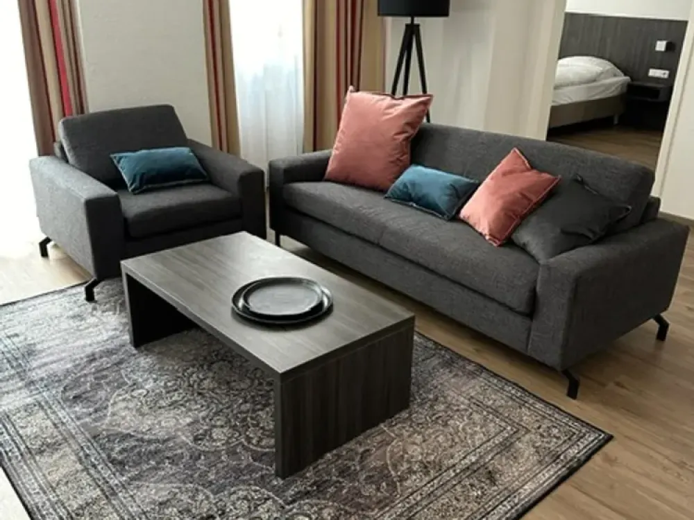 Moderne, komplett möblierte Apartments im Business Apartmenthaus (4-02))