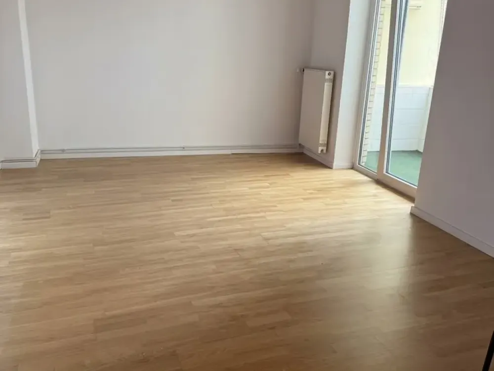 Südstadt-Wohnung mit Balkon: 75 Quadratmeter zum Wohlfühlen