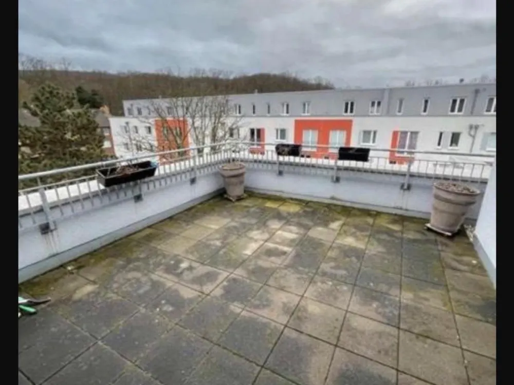 3 Zimmer Wohnung mit Dachterrasse + Aufzug + Tiefgarage