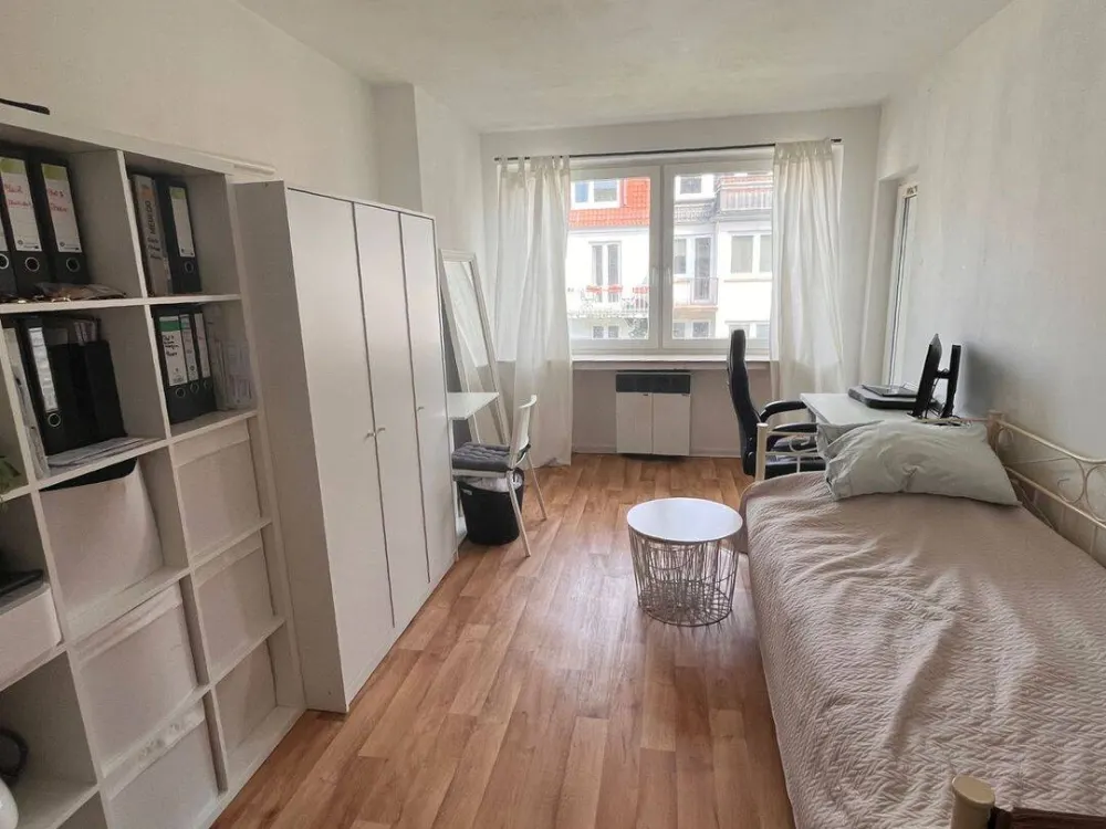 1-Zimmer Wohnung mit Loggia in zentraler Lage