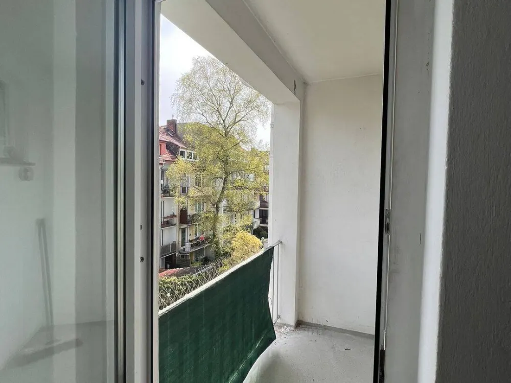 1-Zimmer Wohnung mit Loggia in zentraler Lage