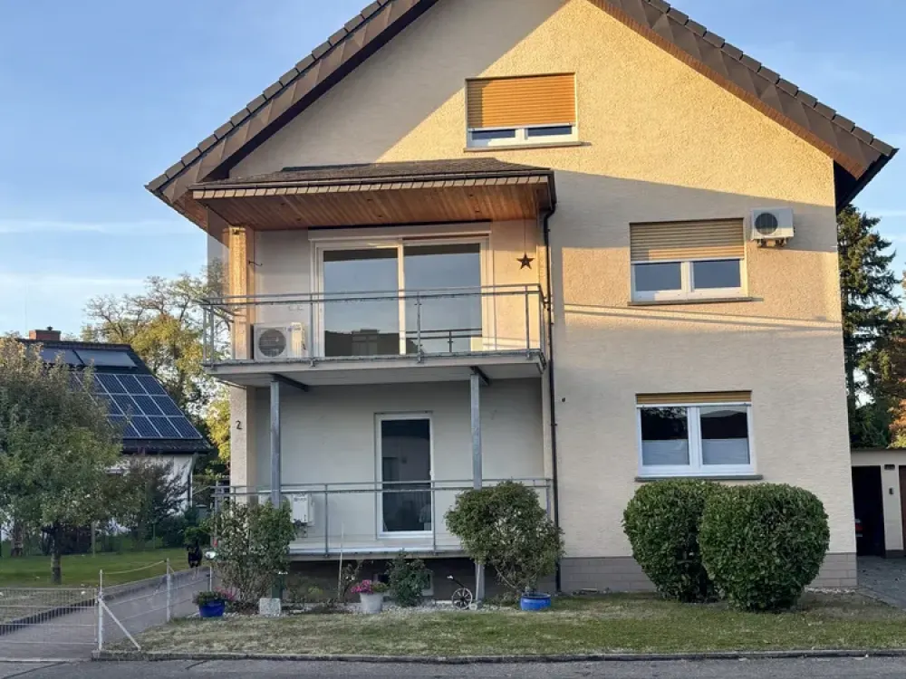 Tolle 2-Zimmer-Wohnung mit 97 m² in Top-Lage von Ötigheim, Balkon, Garten, Garage & Stellplatz