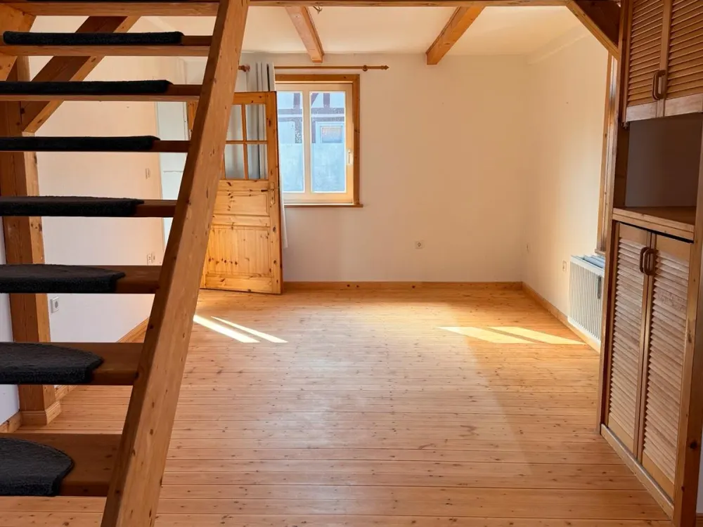 4-Zi. Maisonette Wohnung Pattensen Mitte