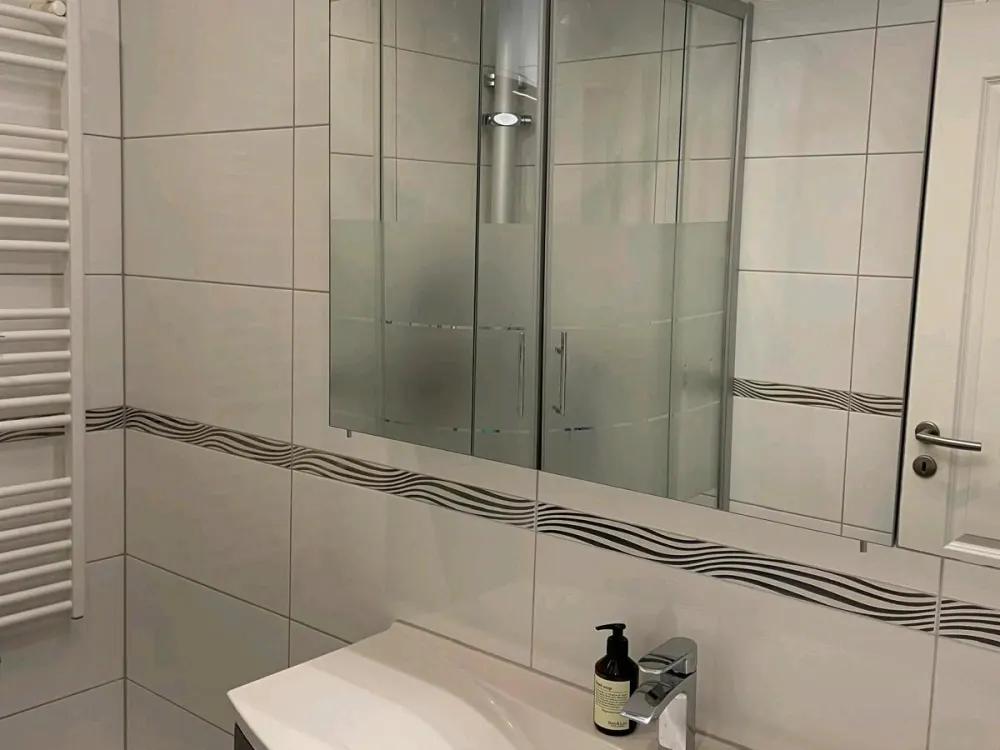 4-Zimmer Wohnung zu vermieten in n Norf Derikum