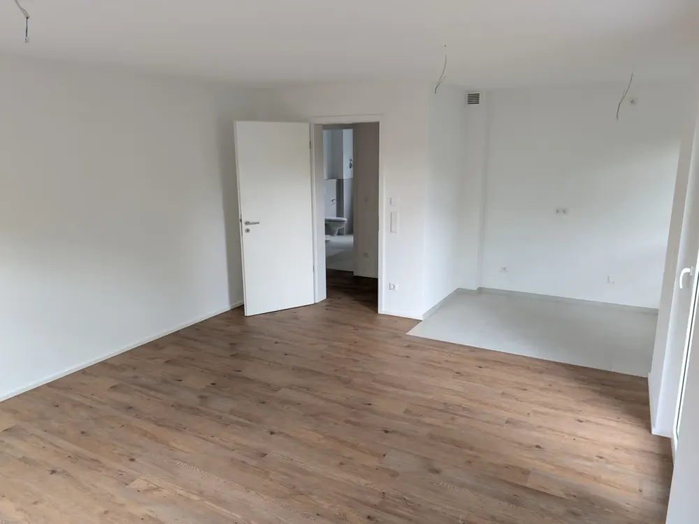 Erstbezug: Großzügige 3-Zimmer-Neubauwohnung mit Balkon | KfW 40