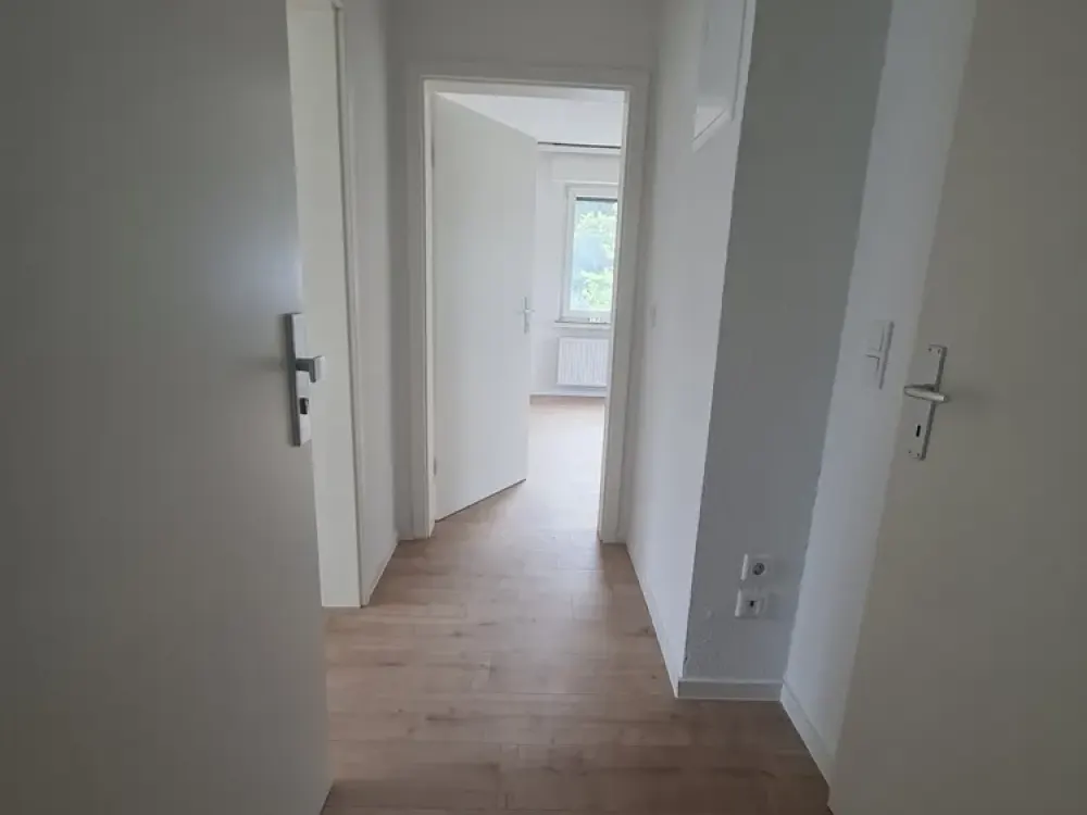 Iserlohn OT-Iserlohnerheide. Helle, neu sanierte 2 ZKB Wohnung ohne Balkon