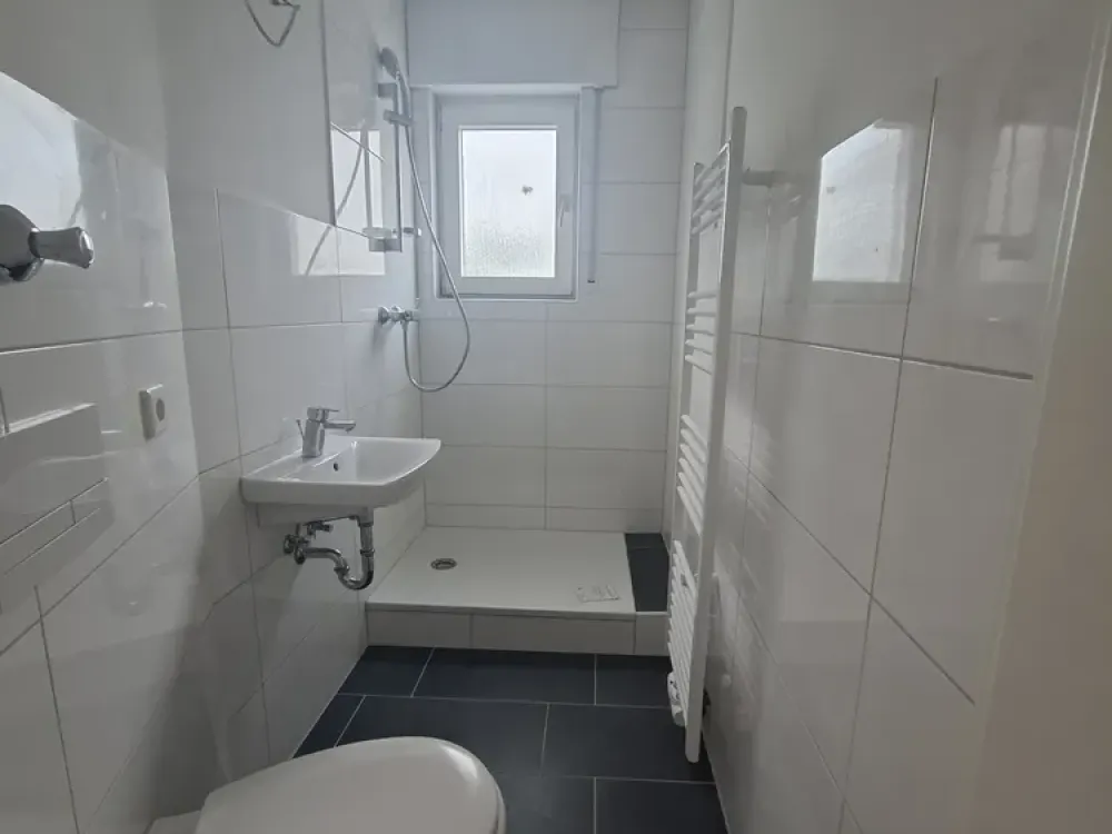 Iserlohn OT-Iserlohnerheide. Helle, neu sanierte 2 ZKB Wohnung ohne Balkon