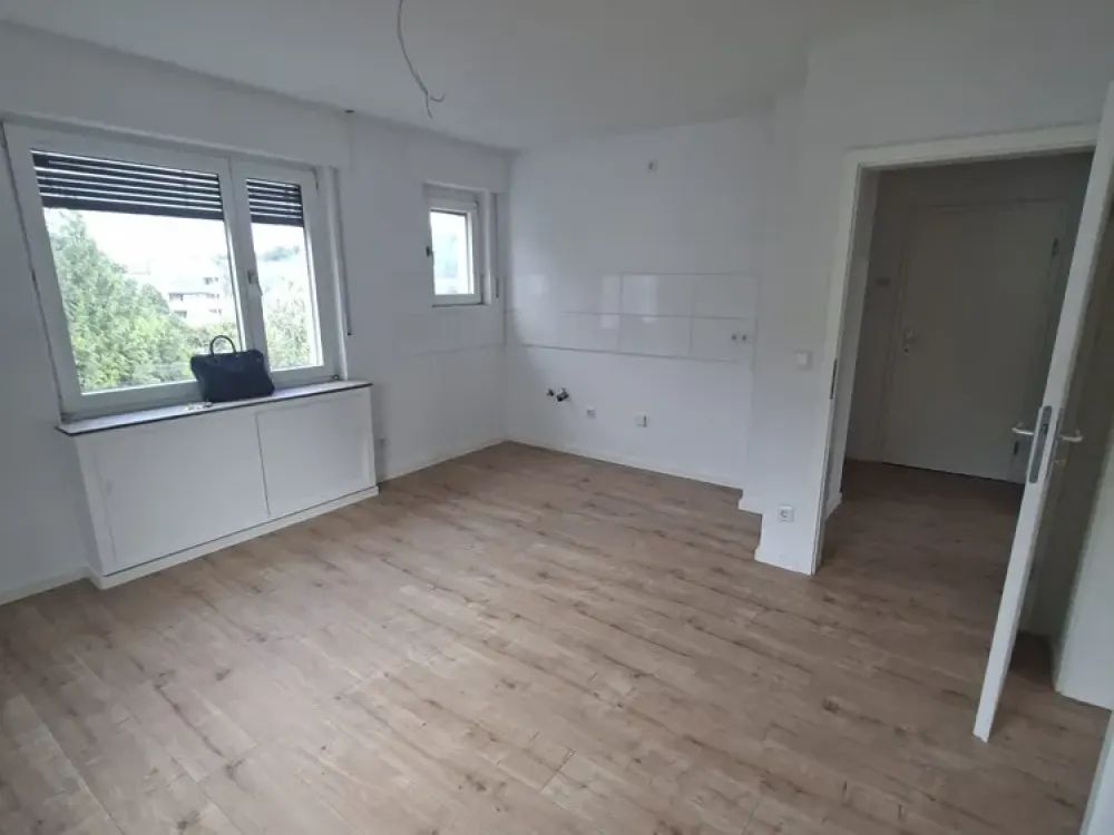 Iserlohn OT-Iserlohnerheide. Helle, neu sanierte 2 ZKB Wohnung ohne Balkon