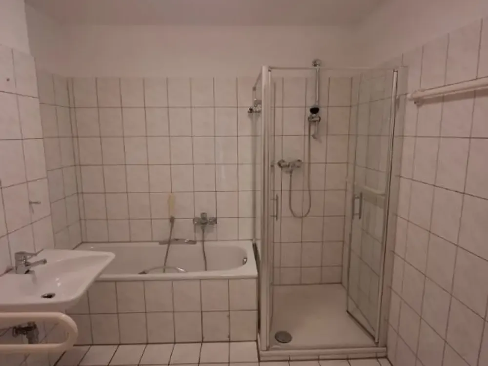 Zentrale 3,5 Zimmer Wohnung für Senioren!