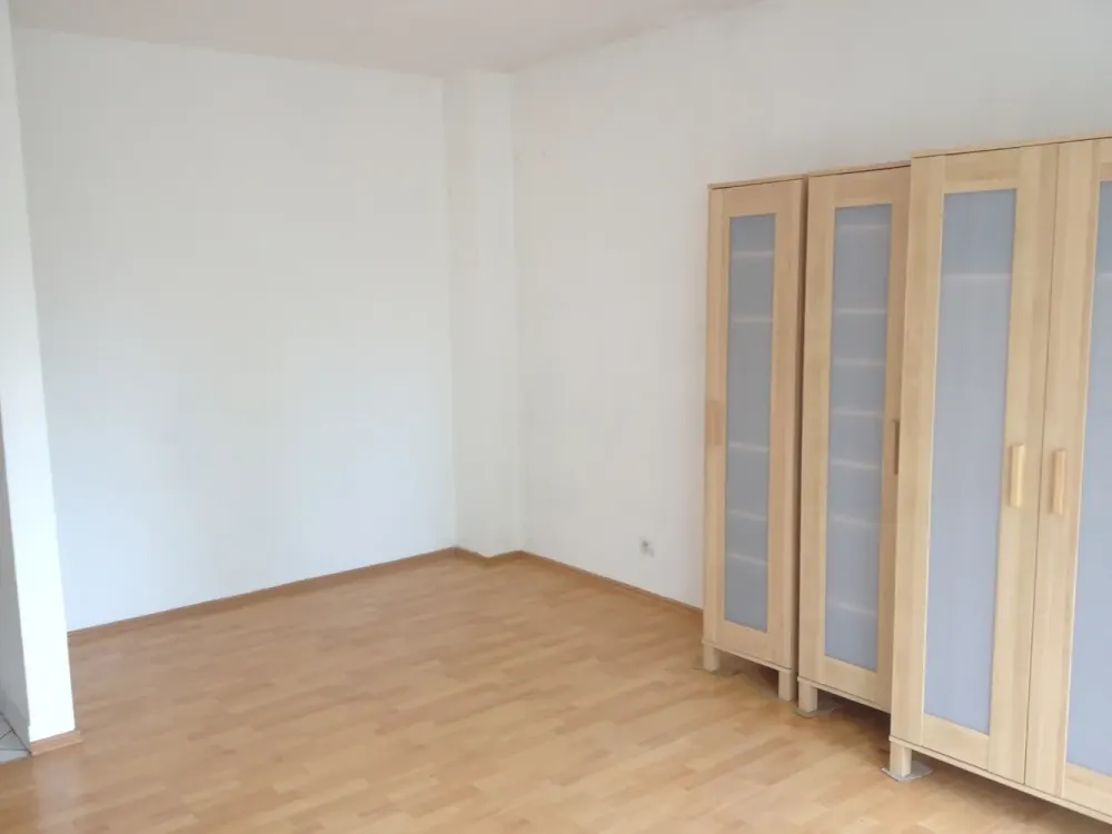 1 Zimmerwohnung mit Balkon