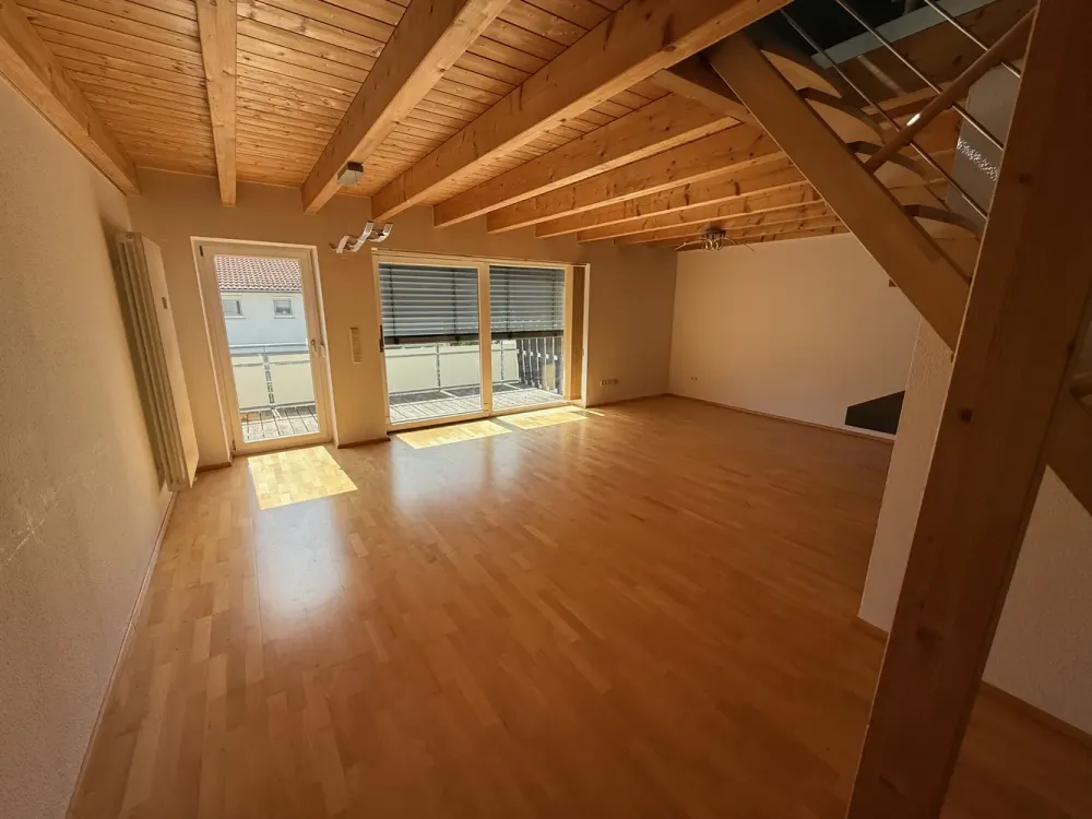 Bright energy-efficient 117 m² maisonette with air conditioning (from 2027), gallery and south-facing terrace