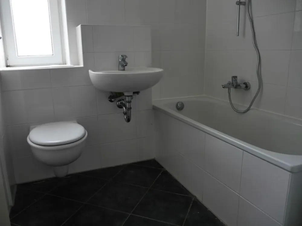 Schöne 2-Zimmer-Wohnung mit Tageslichtbad und Balkon im Limes-Quartier zu vermieten