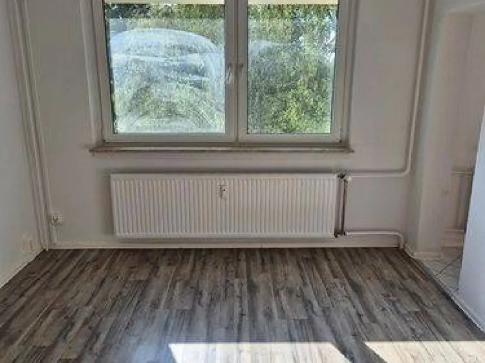 Freie 1Raumwohnung im 2. Obergeschoss mit EBK