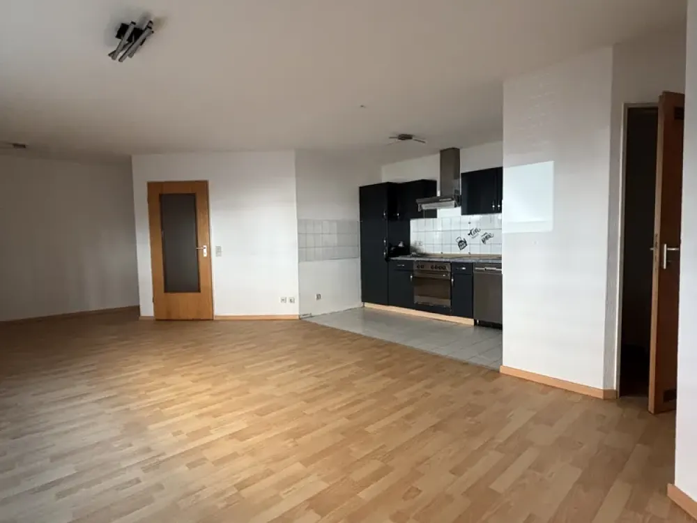 2 Zimmer Erdgeschosswohnung in Schleußig