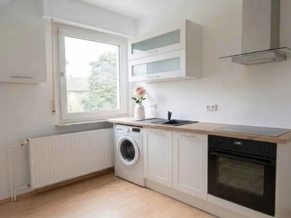 Renovierte 2 Zimmer-Wohnung | Neue Einbauküche | Maintal-Bischofsheim