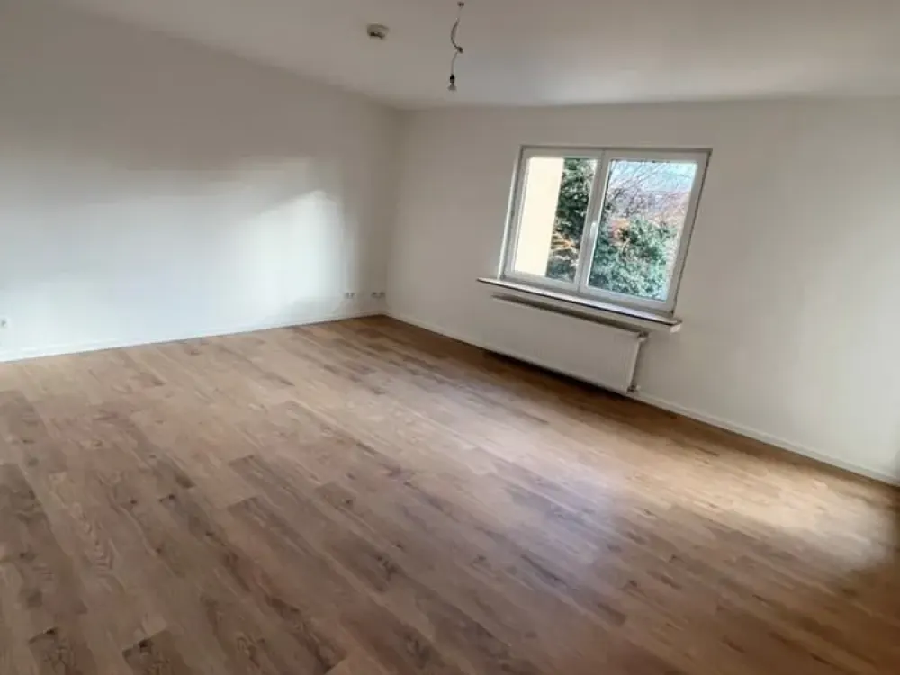 3-Zimmer-Wohnung mit Balkon und Garage in Köln-Am Bilderstöckchen