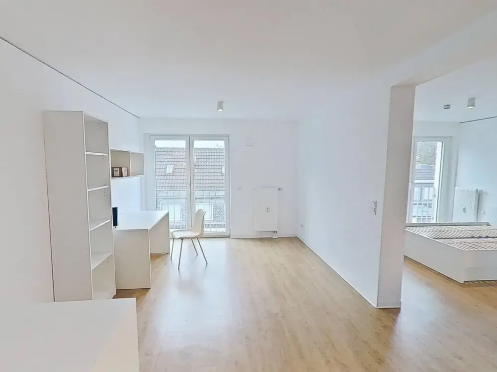 Bright and Fully Furnished Micro-Apartment in Cologne's Trendy District!