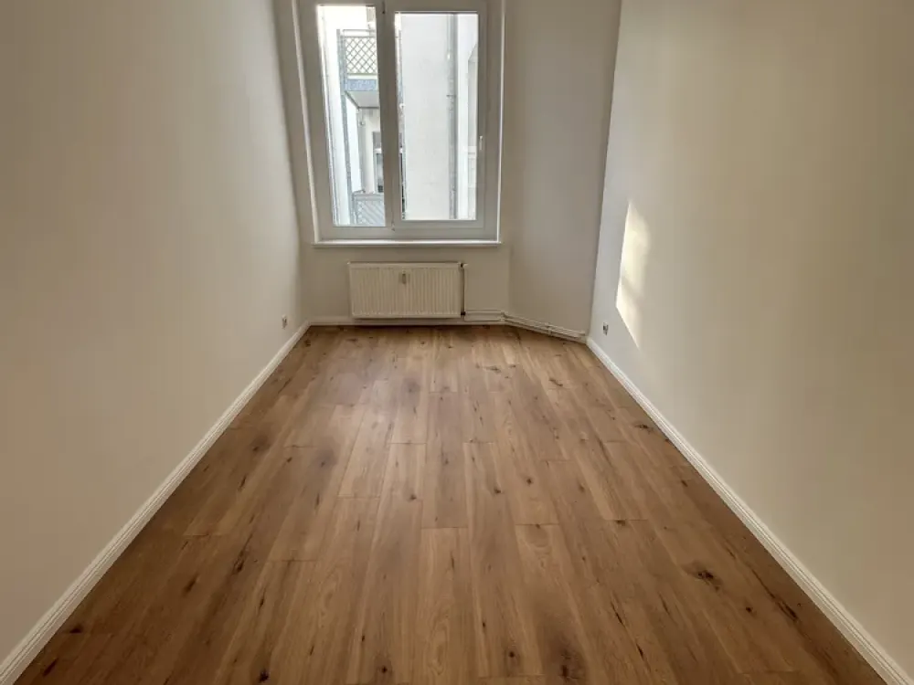 NEU | 4-Zimmerwohnung mit zwei Balkone am S-Bhf. Adlershof