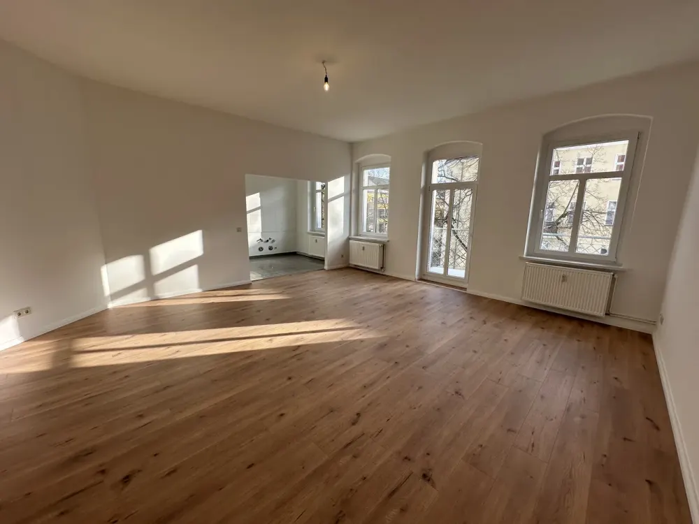 NEU | 4-Zimmerwohnung mit zwei Balkone am S-Bhf. Adlershof