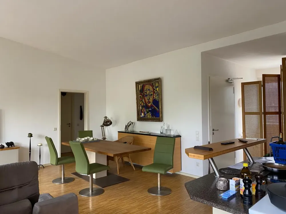 PROVISIONSFREI | Vom Eigenheim ins exklusive Penthouse mit Direktaufzug | Hausarztpraxis im EG