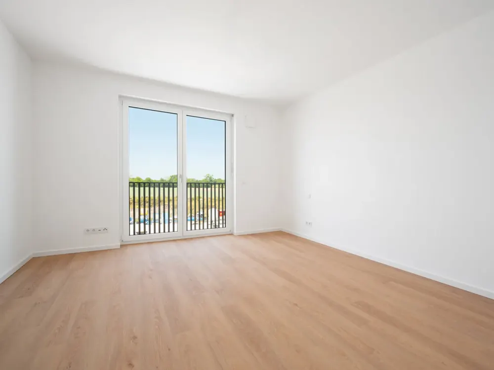 Mittenheim - Erstbezug: 4-Zimmer-1.Obergeschoss