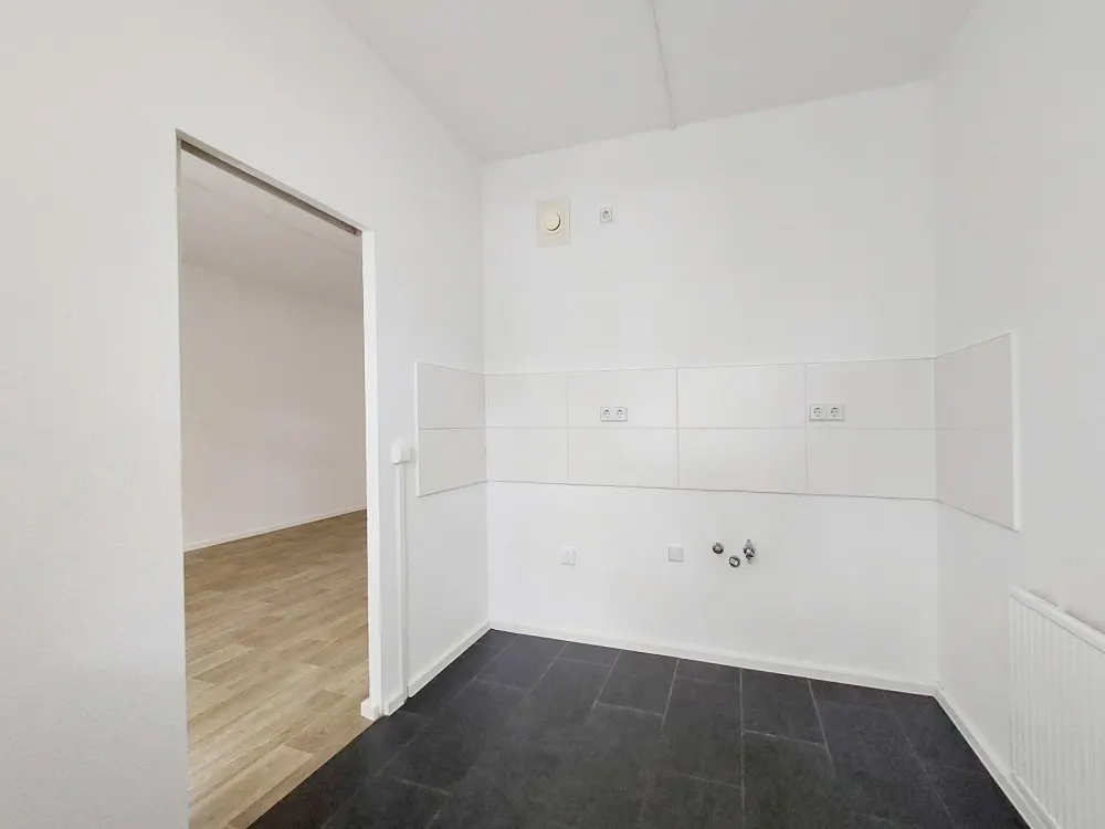 Gorbitz Glanz & Renovierung: Traumhafte 3-Zimmer-Wohnung in Dresden wartet auf Sie!