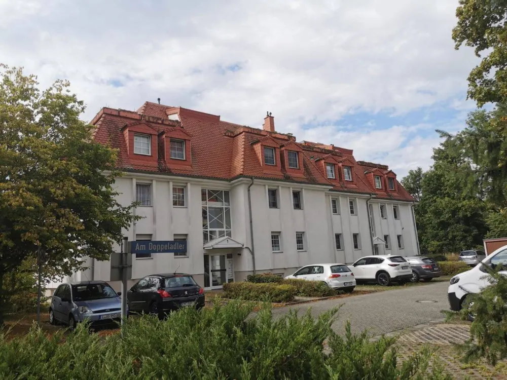 Tolle 2-Raumwohnung mit Westbalkon und Stellplatz in ruhiger Lage!