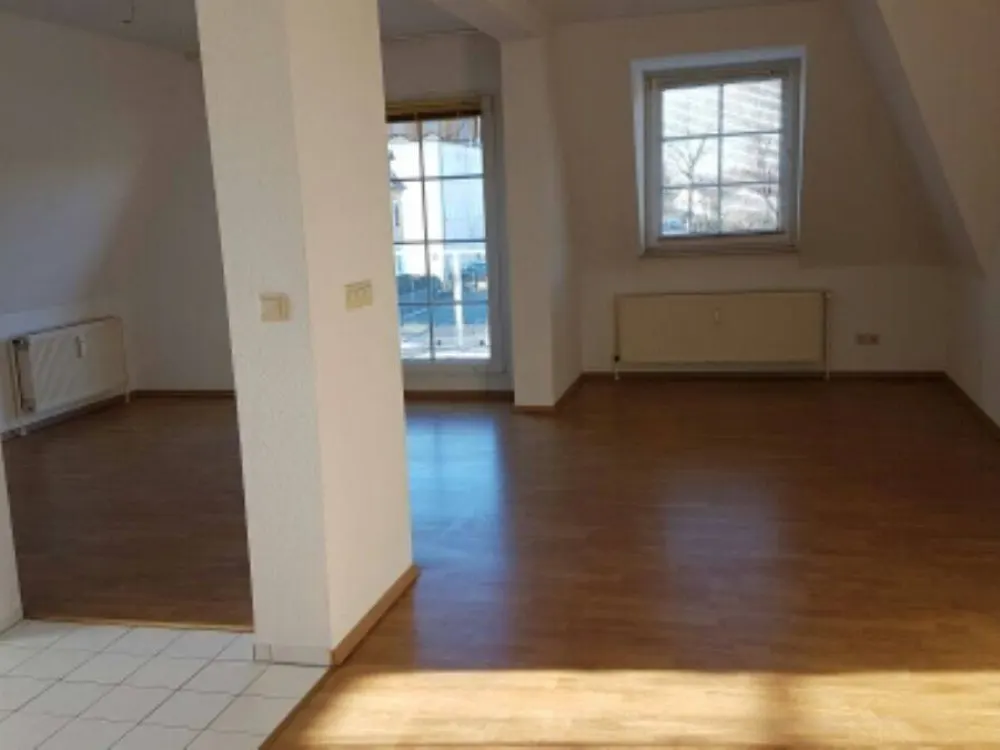 Tolle 2-Raumwohnung mit Westbalkon und Stellplatz in ruhiger Lage!