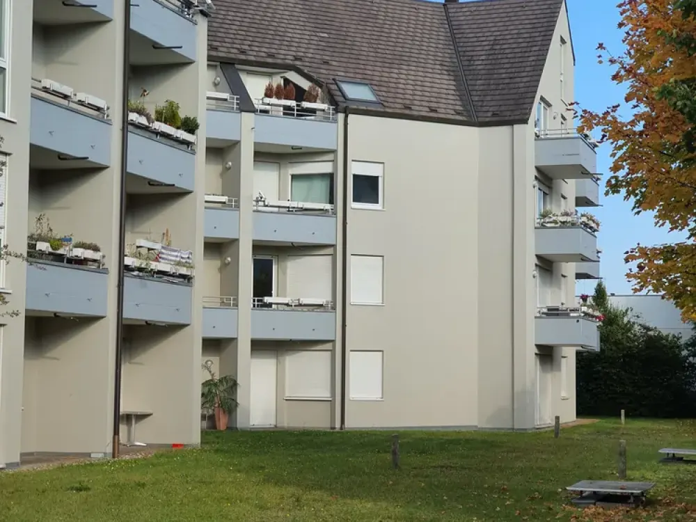 Helles Apartment mit Südbalkon, Einbauküche