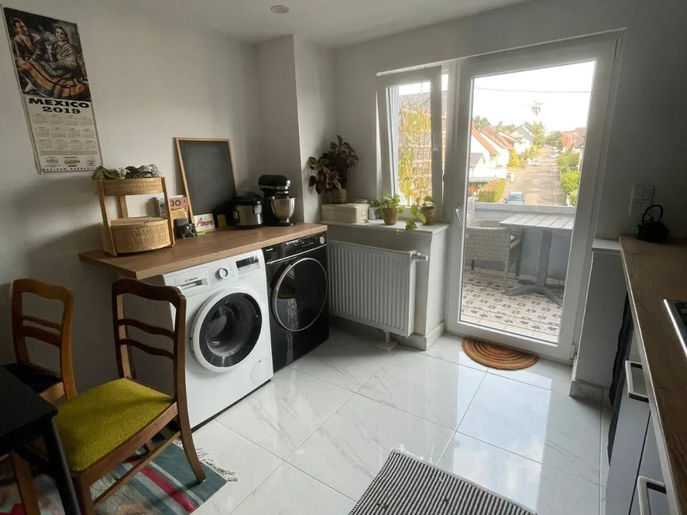 3ZKB Ensdorf mit EBK inkl. E-Geräte und Balkon
