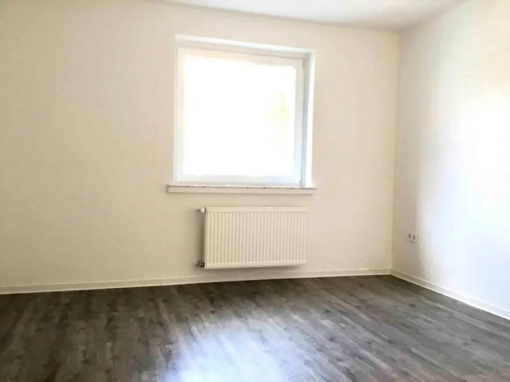 Renovierte 3-Zimmer-Wohnung mit Balkon