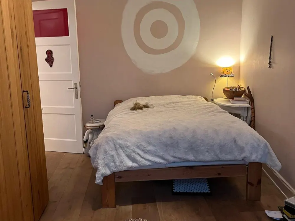 Möbeliertes Zimmer im Karoviertel
