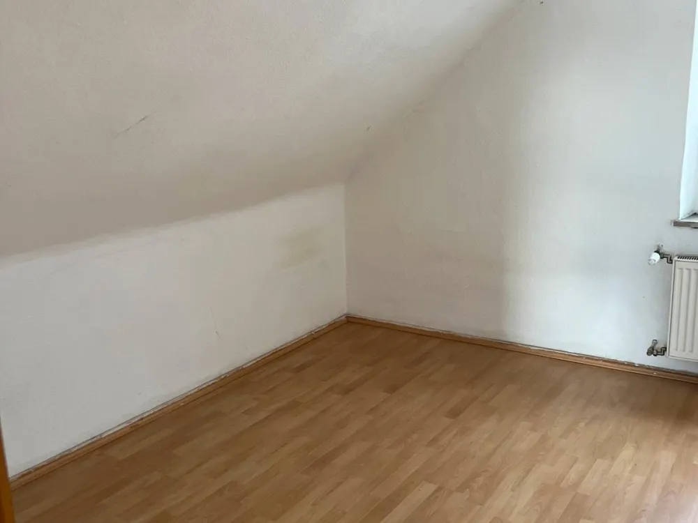 2-Zimmer-Dachgeschosswohnung in Solingen-Merscheid, 50 m²
